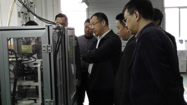 杨齐总裁到德赢vwin深圳分公司调研