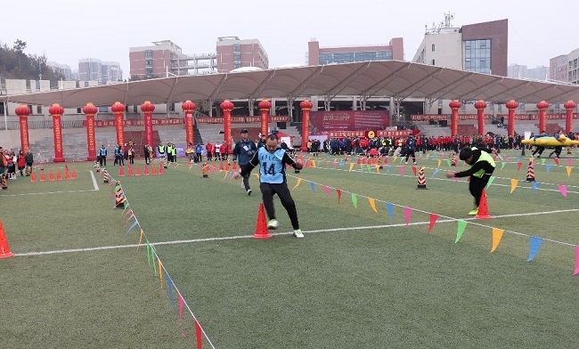 公司组队加入绵阳第四届百企千人职工迎新春意见意义运动会_公司新闻_德赢vwin
